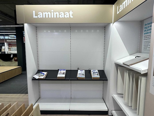 Presentatiewand 25 meter "parket & premium laminaat" - afbeelding 8 van  11