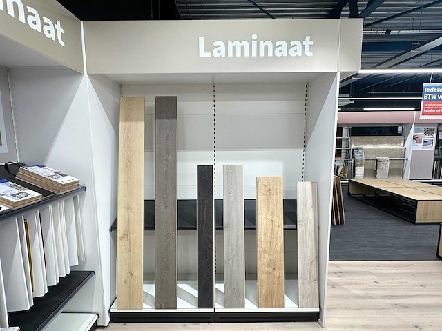 Presentatiewand 25 meter voorzien van led - afbeelding 9 van  11