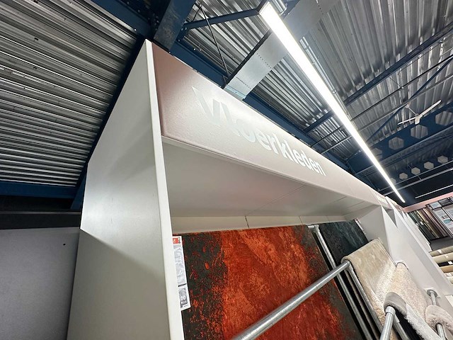 Presentatiewand 7 meter voorzien van led - afbeelding 6 van  7