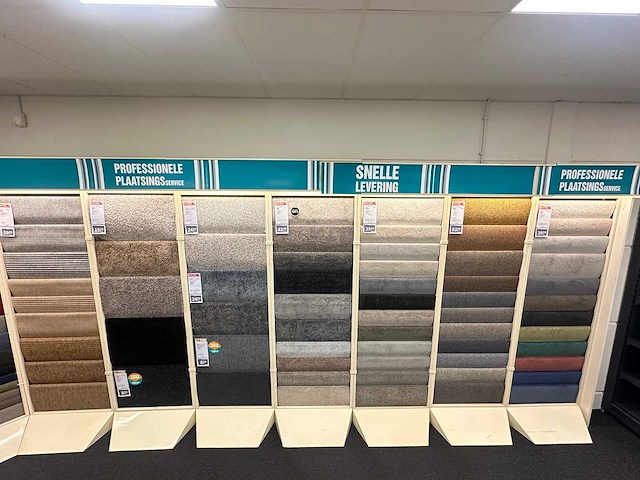 Presentatiewand met verlichting - afbeelding 3 van  5