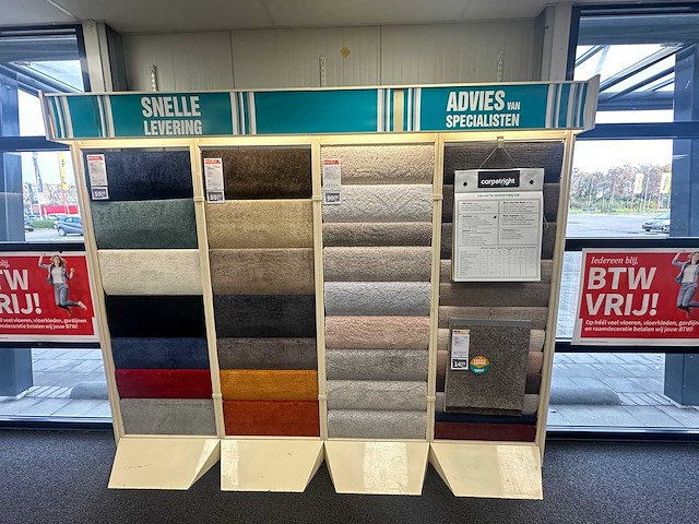 Presentatiewand met verlichting - afbeelding 4 van  5