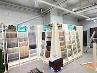 Presentatiewand tapijt en vinyl 17 meter - afbeelding 2 van  4