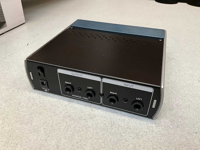 Presonus hp4 4-kanaals hoofdtelefoon versterker - afbeelding 3 van  4