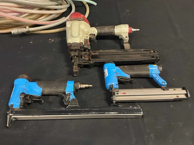 Press pneumatische tacker (3x) - afbeelding 8 van  9