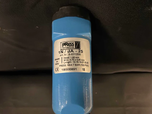 Press pneumatische tacker (3x) - afbeelding 1 van  9
