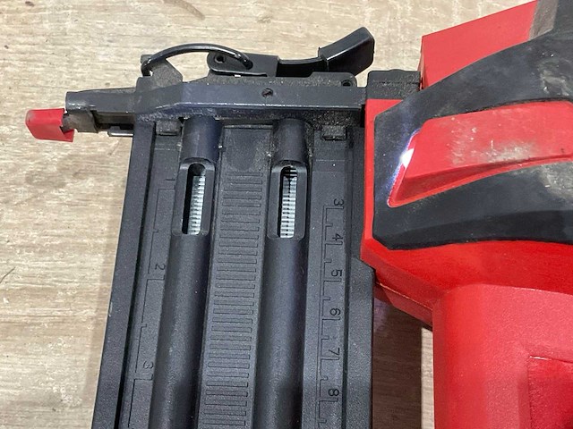 Pressair tacker - afbeelding 7 van  8