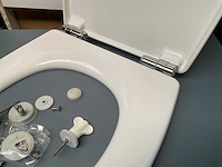Pressalit toiletzitting - afbeelding 3 van  3