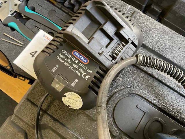 Pressol grease gun 18 051 001 accu vetspuit - afbeelding 6 van  6