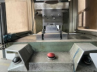 Pressomatic - pc 15.2 - c-frame press - 1973 - afbeelding 3 van  6