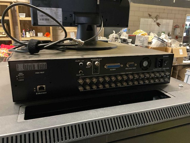 Prestaq server- patchkast - afbeelding 4 van  7