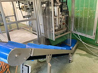 Prewa p250.15.002-elesco verpakkingsmachine met transportband en bordes - afbeelding 3 van  5