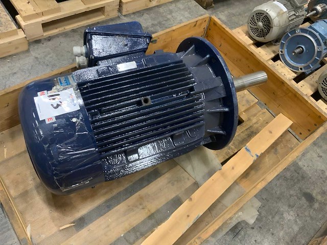 Prg 200l-12d elektromotor - afbeelding 4 van  7