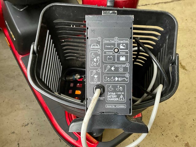 Pride victory luna scootmobiel - afbeelding 7 van  10