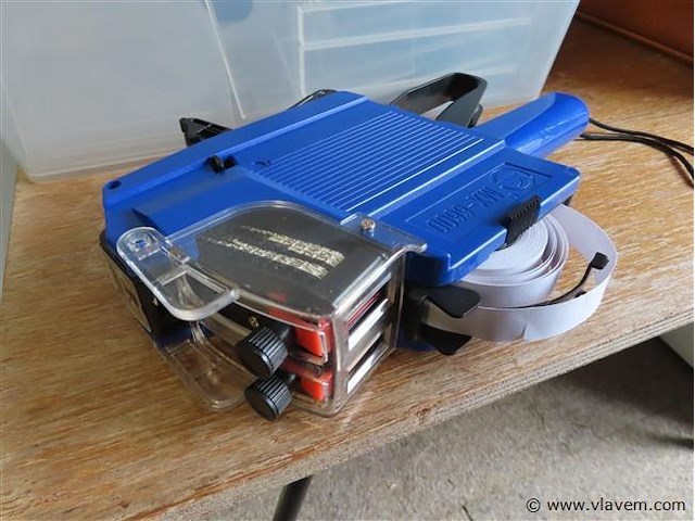 Prijzentang, displaymateriaal enz…. - afbeelding 3 van  3