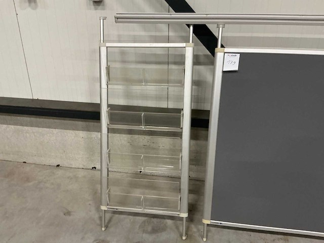 Prikbord - afbeelding 3 van  4