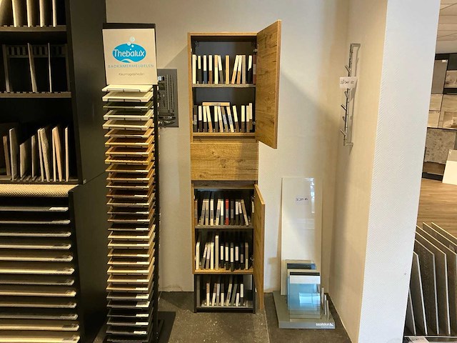 Primabad - kolomkast met inhoud 45 x 190 cm - afbeelding 1 van  6