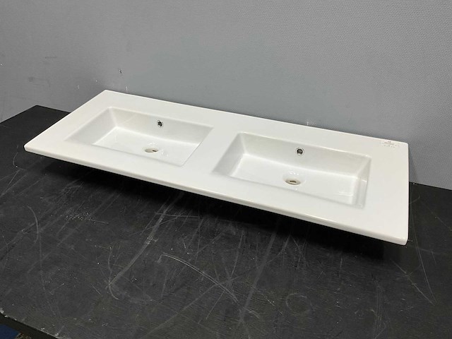 Primabad - wm1200 dzk0-112 - porselein wastafel 122 x 48 cm - afbeelding 2 van  5