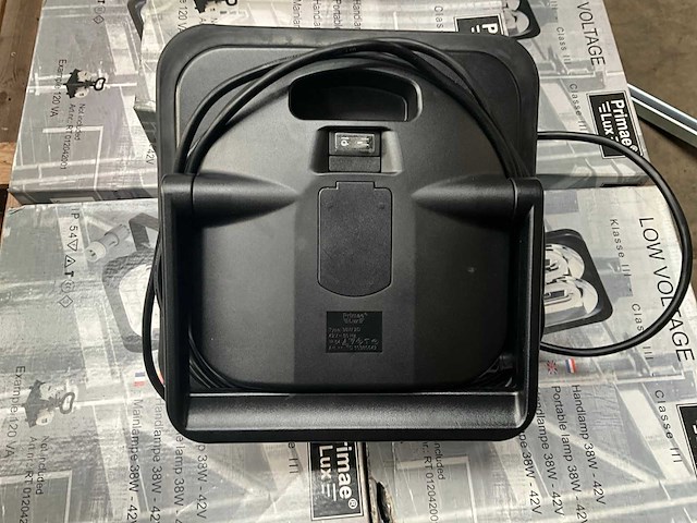 Primae lux 38w 42v bouwlamp (15x) - afbeelding 3 van  6