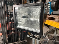 Primae lux 500w bouwlamp op statief - afbeelding 3 van  8