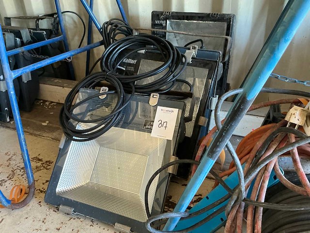 Primae lux ledm200w classic bouwlamp (4x) - afbeelding 1 van  2