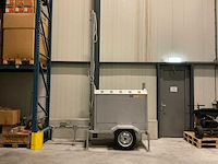 Primae lux ltd 4-720 mobiele lichtmast