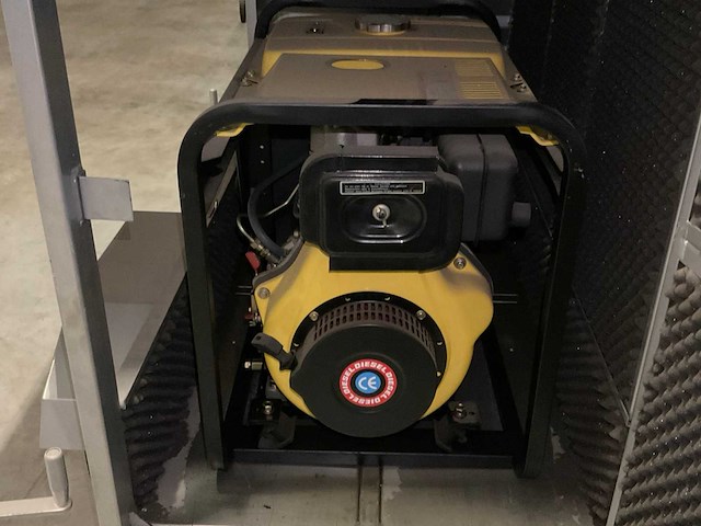 Primae lux ltd 4-720 mobiele lichtmast - afbeelding 11 van  13