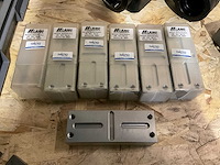 Primsmablokken, hoekfreeshouders en aluminium contuurbekken - afbeelding 2 van  7