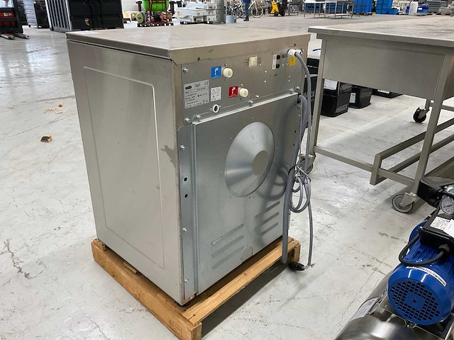Primus p7 industriële textielwasmachine - afbeelding 6 van  7