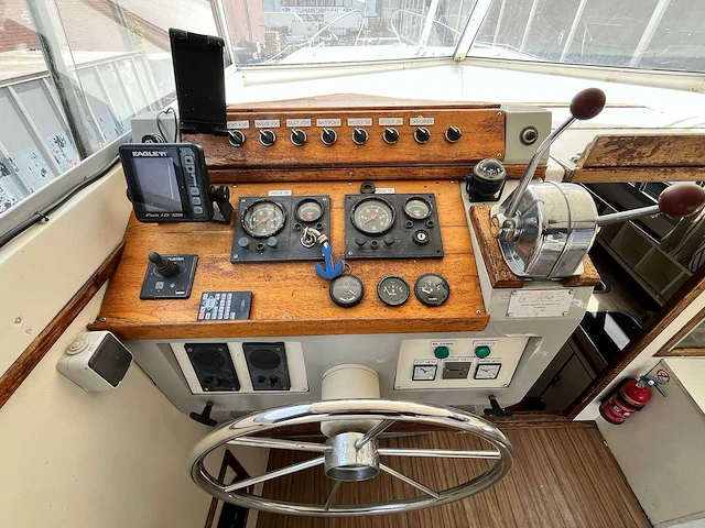 Princess 32, motorboot - afbeelding 21 van  31