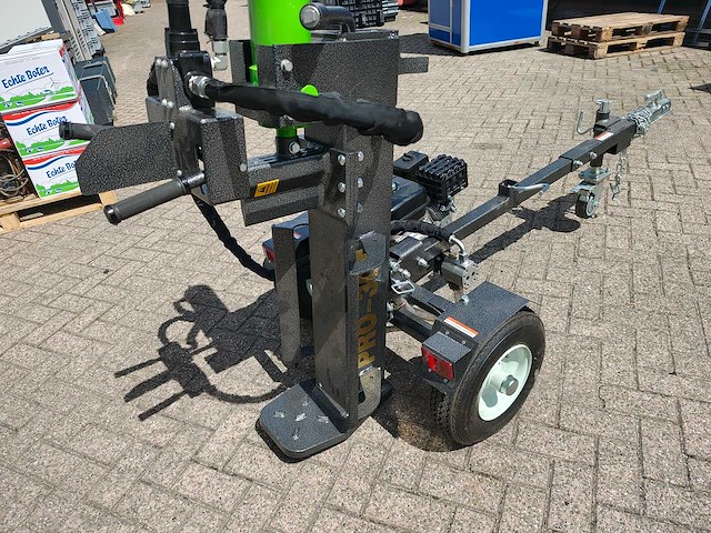 Pro - 30t - houtkloofmachine - afbeelding 10 van  12