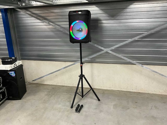 Pro-go sound 15 inch zanginstallatie met standaard. - afbeelding 1 van  5