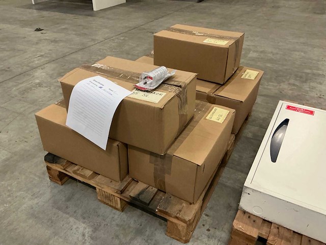 Pro-max reisstekkerset (260x) - afbeelding 3 van  4