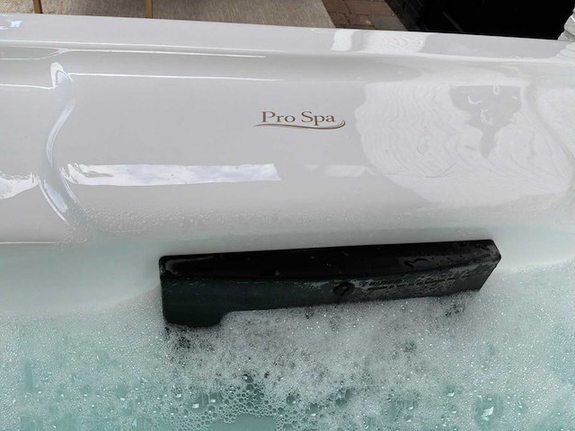 Pro-spa h-4 jacuzzi - afbeelding 3 van  17