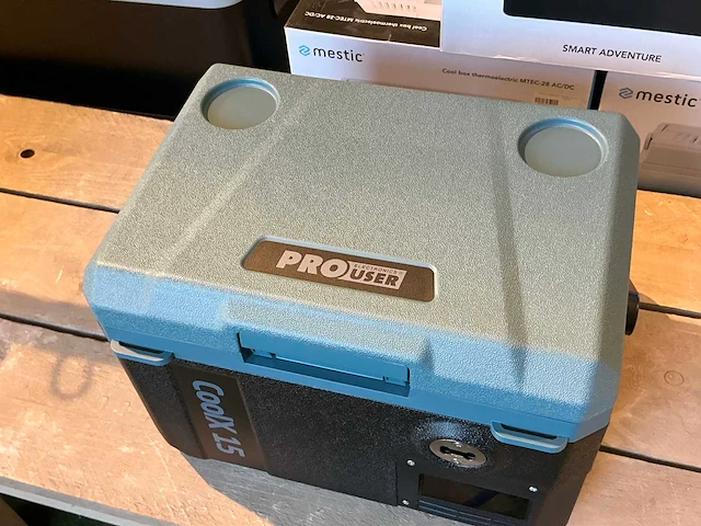 Pro-user coolx 15 15.2l koelbox - afbeelding 8 van  8