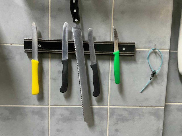 Prochef / bakerol / etc. patisserie / keukenmessen set inclusief magneetstrip (2x) - afbeelding 3 van  6