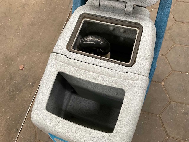 Prochem steempro 2000 tapijtreiniger - afbeelding 2 van  9