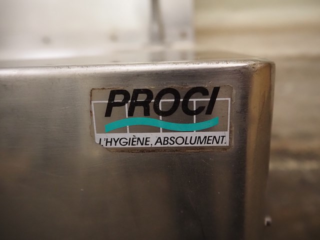 Proci - afbeelding 8 van  8