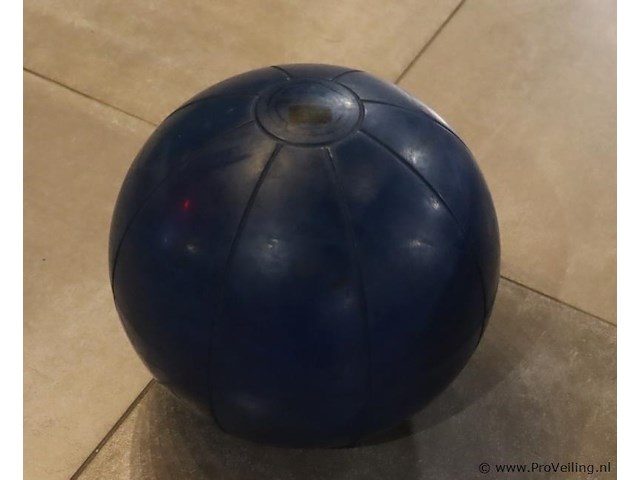 Production medicine ball 3kg - afbeelding 1 van  2