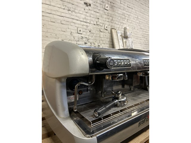 Professionele espressomachine bianchi sofia pulsante - afbeelding 6 van  7