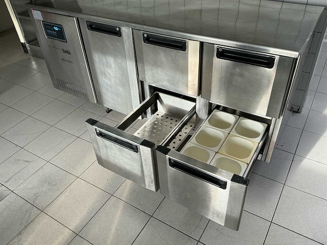 Professionele gekoelde werkbank foster refrigerator gsc 1/3 h - afbeelding 7 van  9