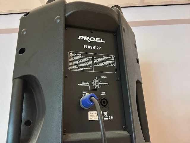 Professionele geluidsinstallatie - afbeelding 10 van  12