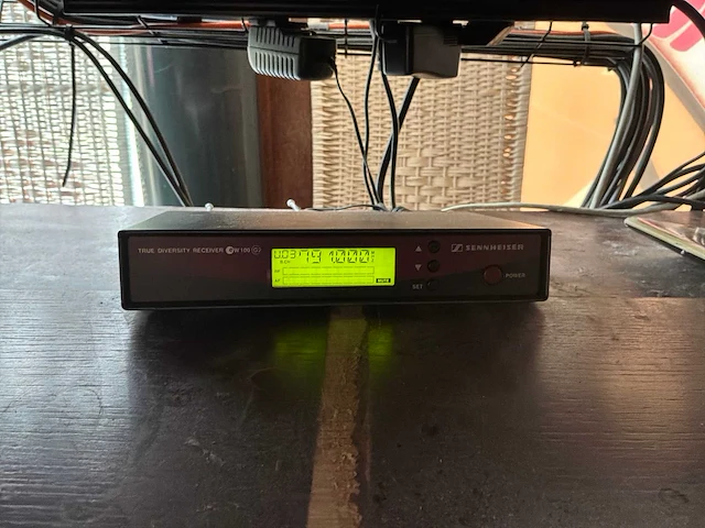 Professionele geluidsinstallatie - afbeelding 12 van  12