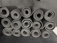 Professionele gym- en bokstraining set – inclusief spinningfiets, bokszakken, fitnessmaterialen & accessoires - afbeelding 16 van  24