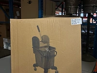 Professionele schoonmaakwagen