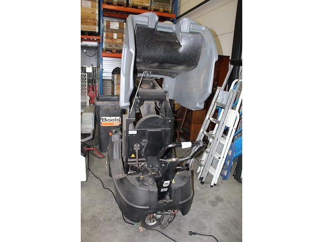 Professionele straatzuiger karcher ic 15/240w municipal 6/adv. bouwjaar 2011 met 240 liter container. met 4... - afbeelding 2 van  12
