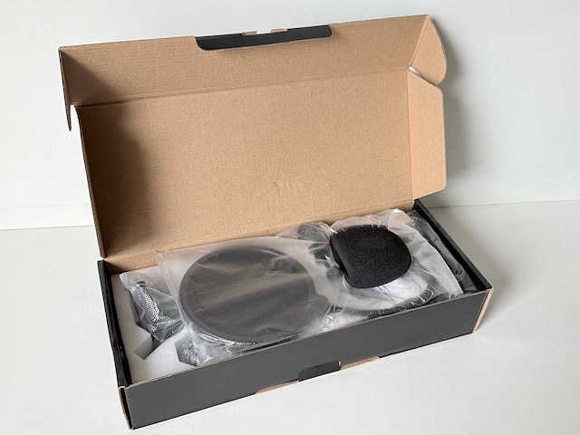 Professionele studio microfoon. zelf muziek maken. - afbeelding 1 van  5