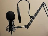 Professionele studio microfoon. zelf muziek maken. - afbeelding 5 van  5