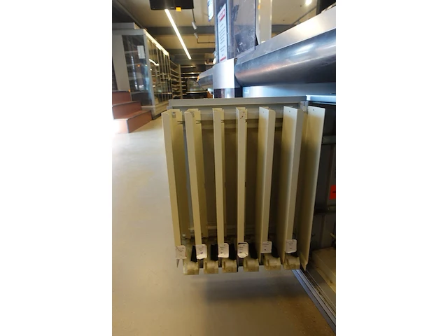 Professionele tabaksdisplay harting - afbeelding 10 van  14