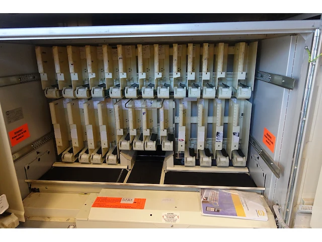 Professionele tabaksdisplay harting - afbeelding 11 van  14