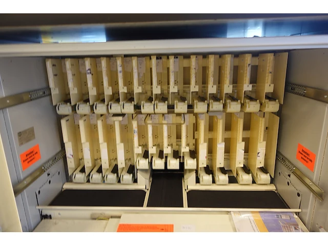 Professionele tabaksdisplay harting - afbeelding 9 van  12